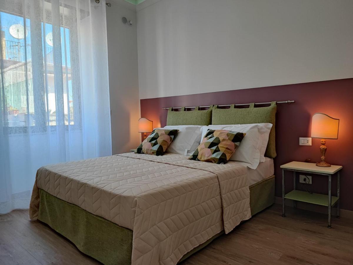 Toledo Apartment Napoli Eksteriør billede